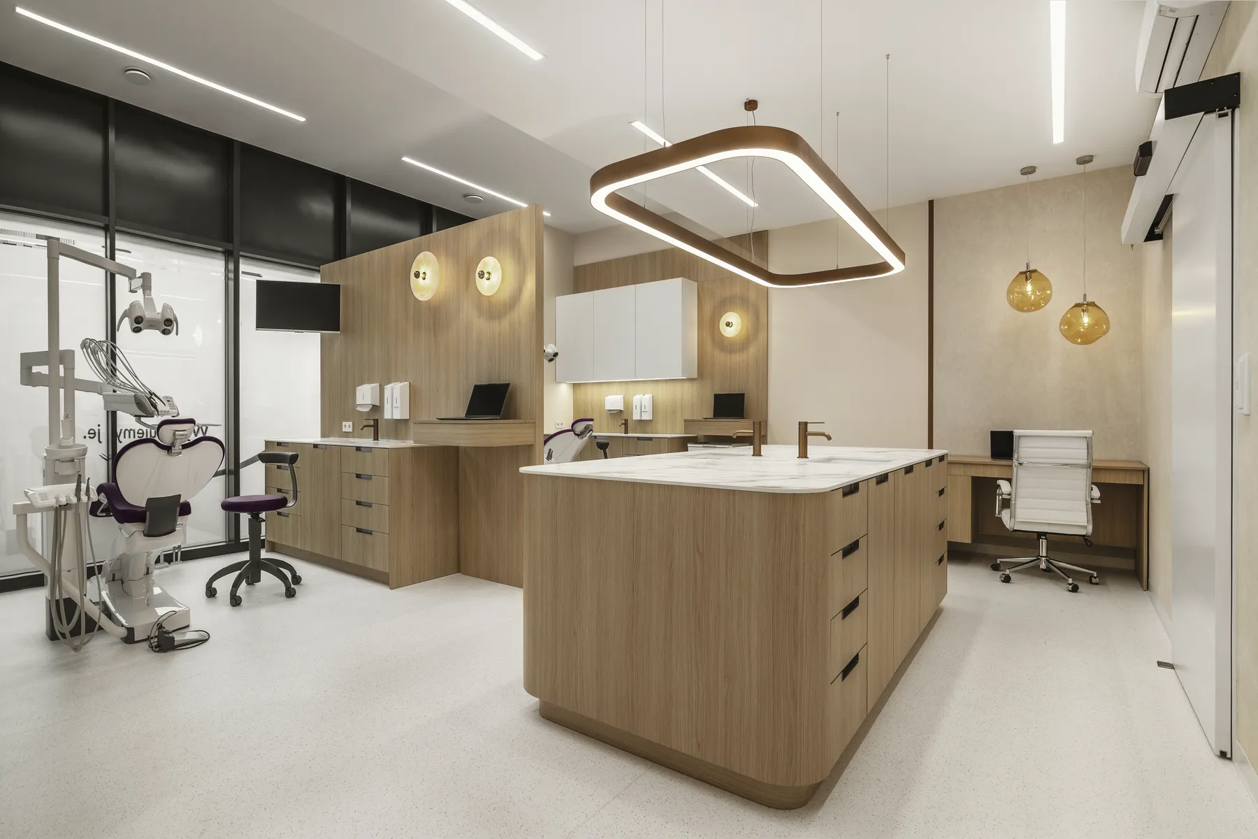 Centrum Ortodontyczne Smileline — recepcja